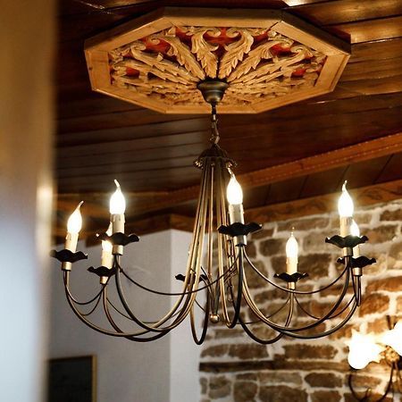 Hotel Sarajet 1821 Gjirokastër Екстериор снимка
