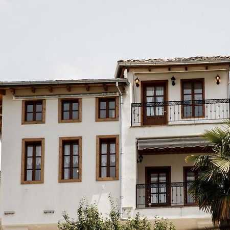 Hotel Sarajet 1821 Gjirokastër Екстериор снимка