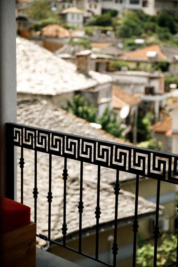 Hotel Sarajet 1821 Gjirokastër Екстериор снимка