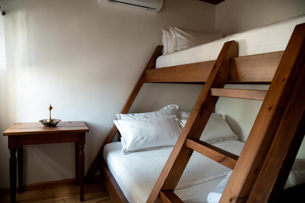 Hotel Sarajet 1821 Gjirokastër Екстериор снимка